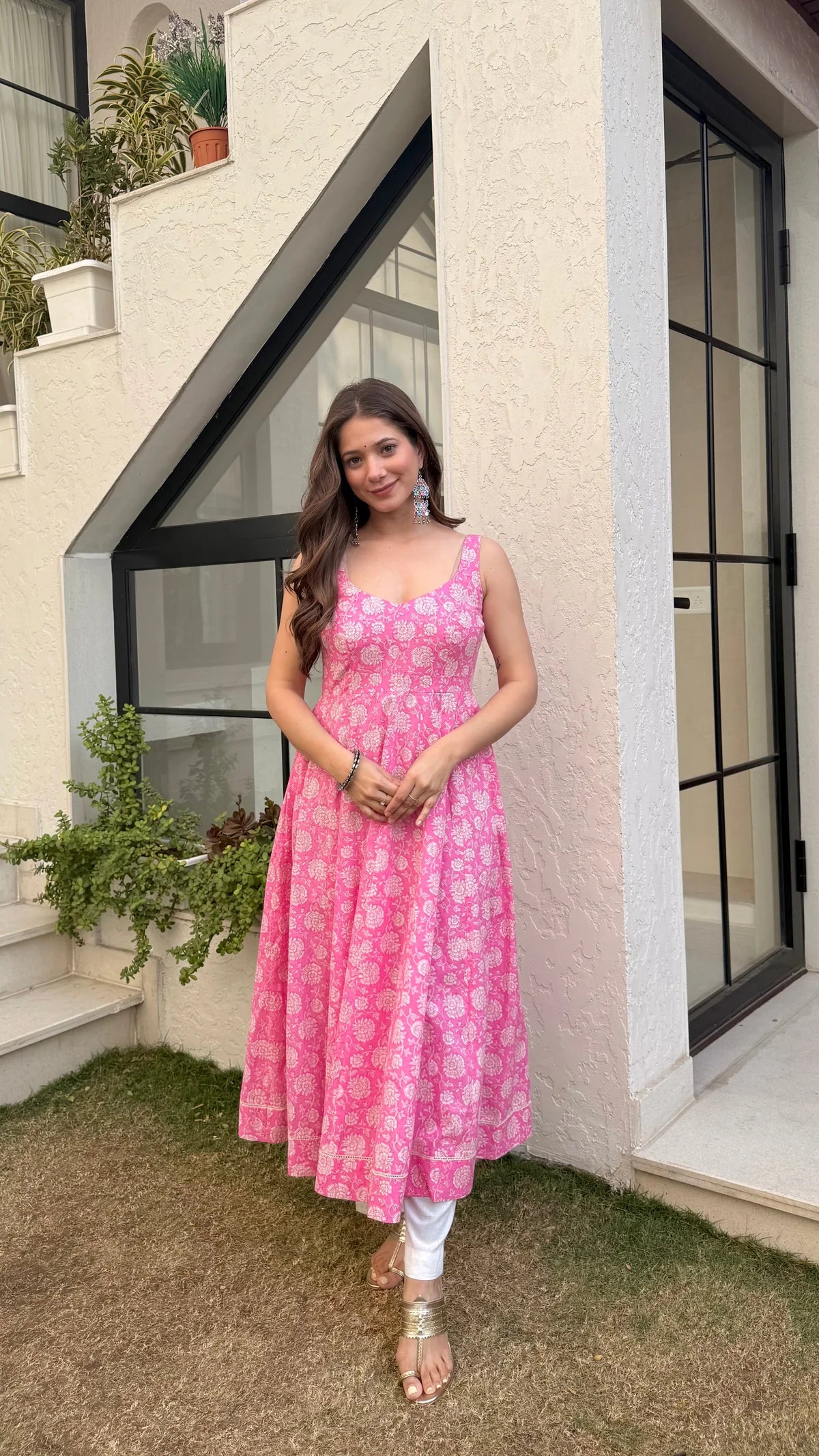PHOOLON KI RANI ANARKALI